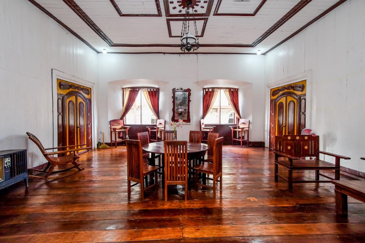 Zen Rooms Calle Crisologo วีกัน ภายนอก รูปภาพ