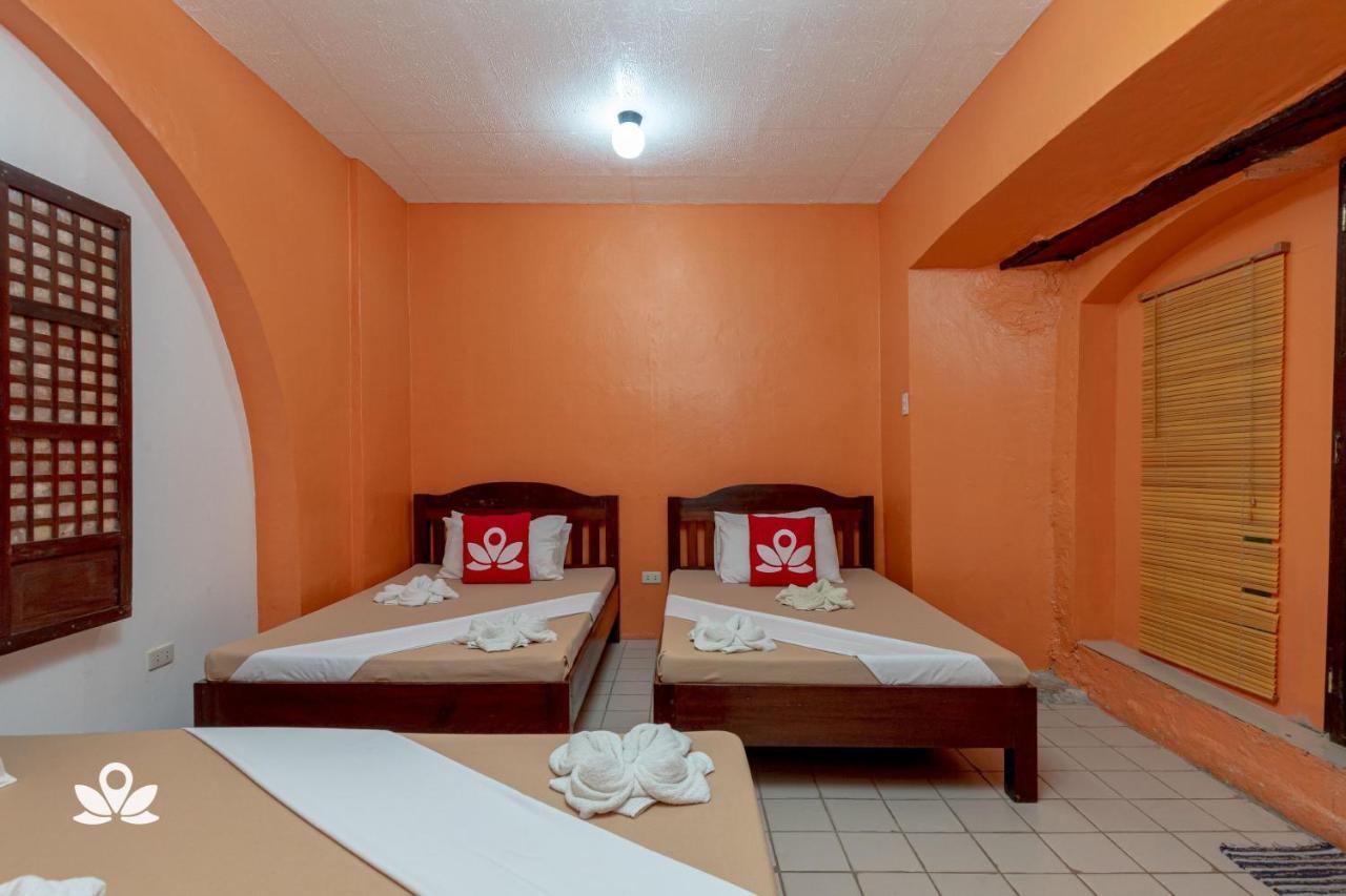 Zen Rooms Calle Crisologo วีกัน ภายนอก รูปภาพ